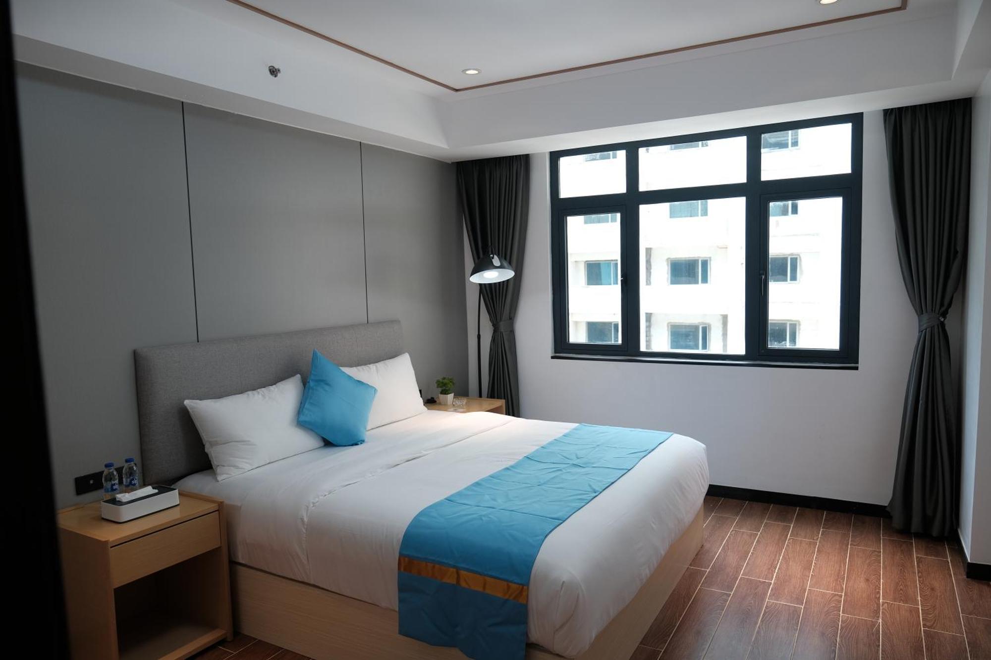 Golden Seagulls Hotel Paranaque City エクステリア 写真