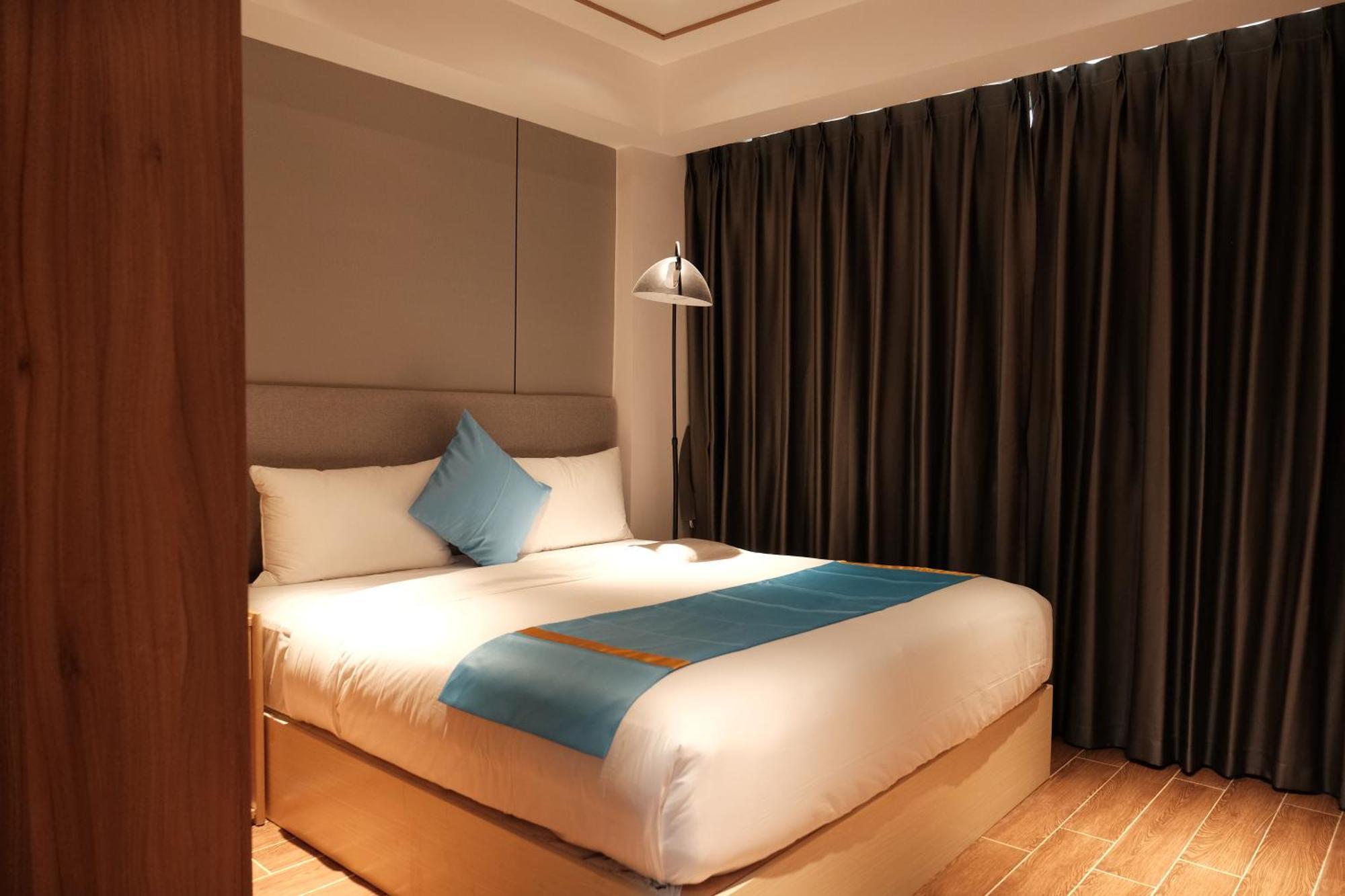 Golden Seagulls Hotel Paranaque City エクステリア 写真