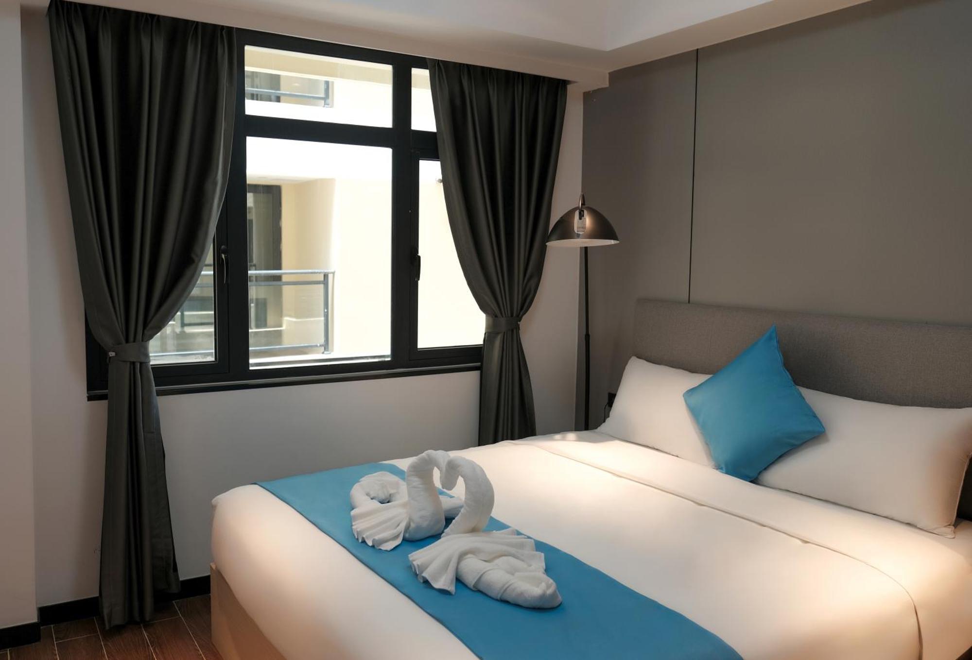 Golden Seagulls Hotel Paranaque City エクステリア 写真