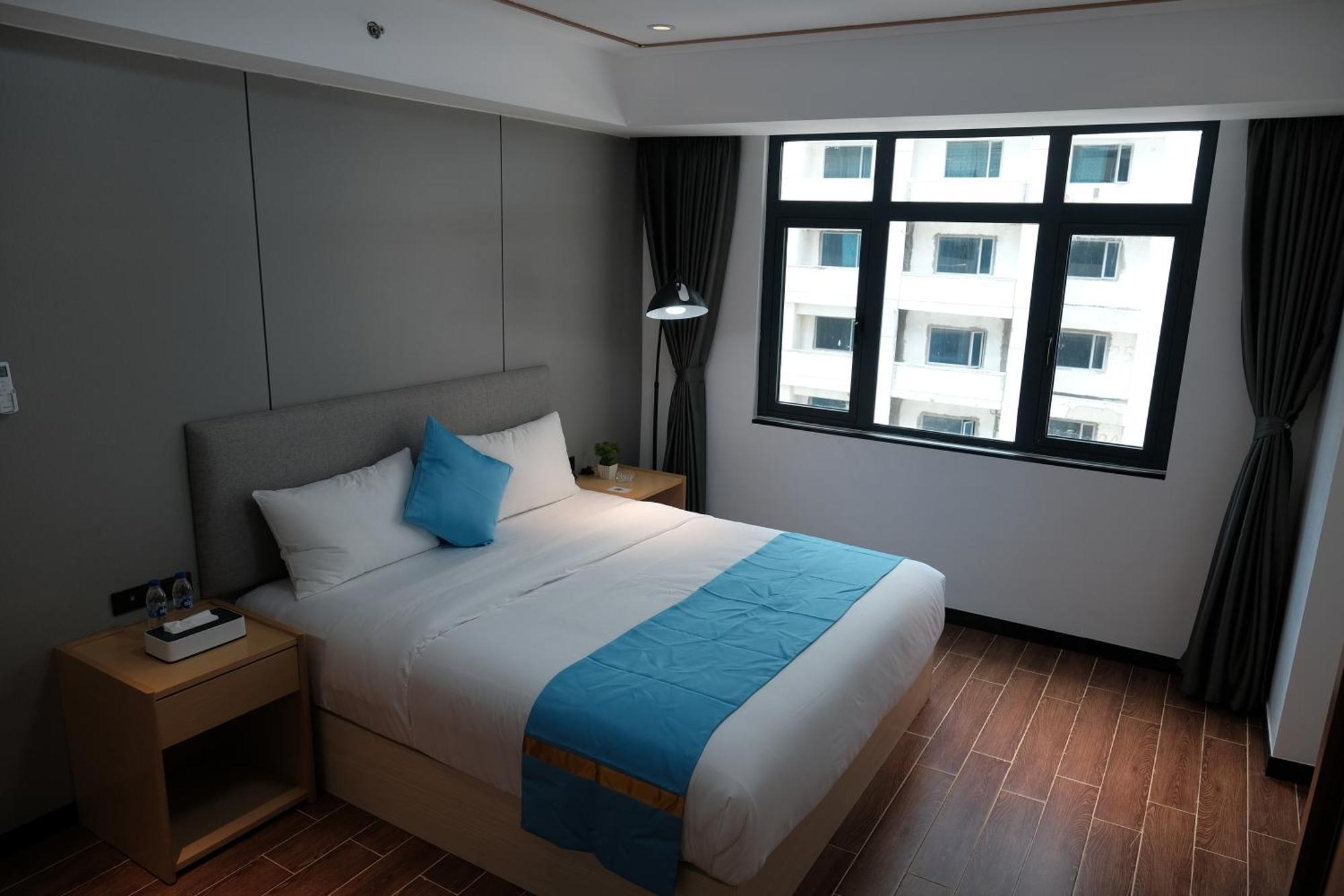 Golden Seagulls Hotel Paranaque City エクステリア 写真