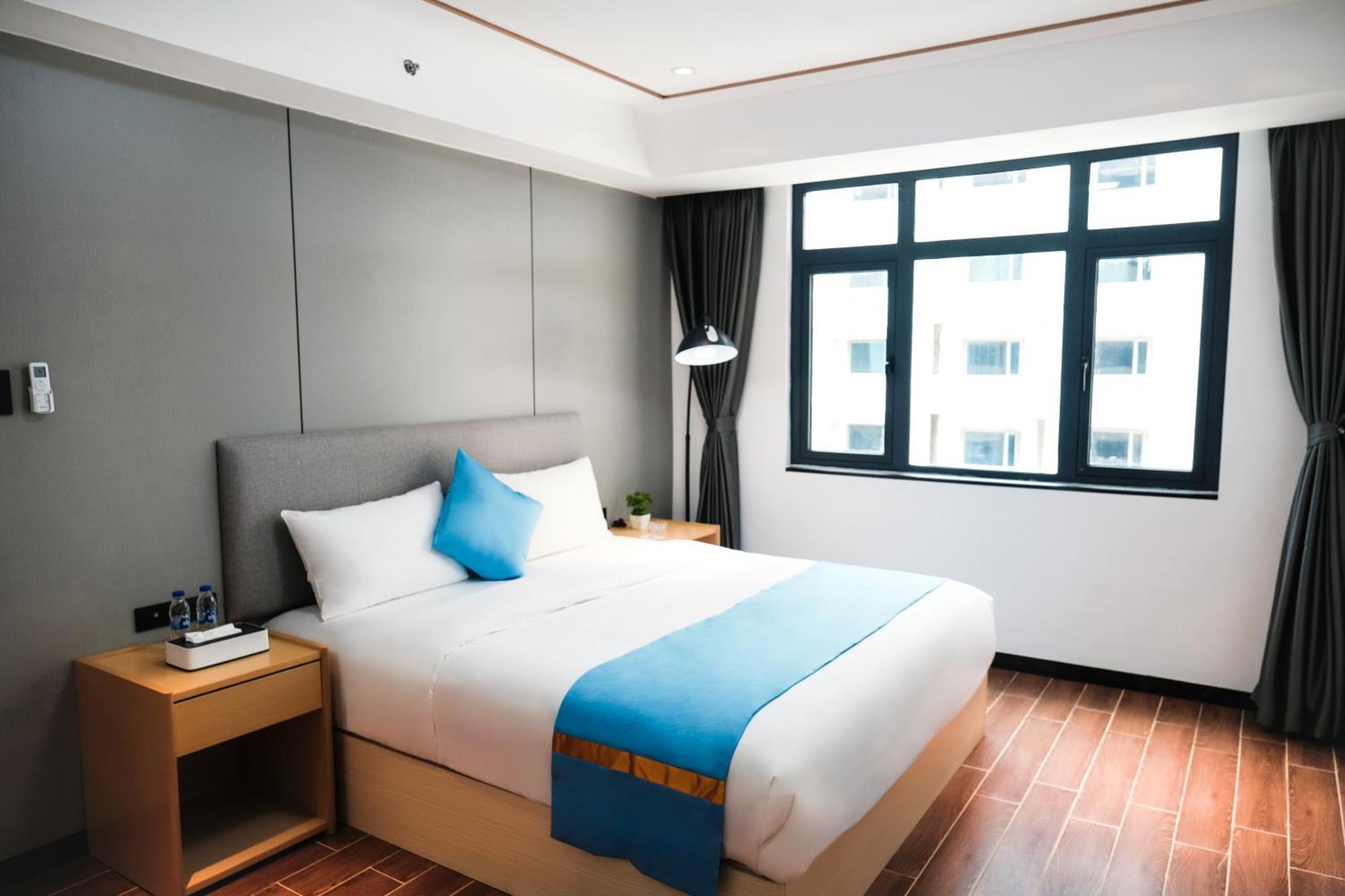 Golden Seagulls Hotel Paranaque City エクステリア 写真