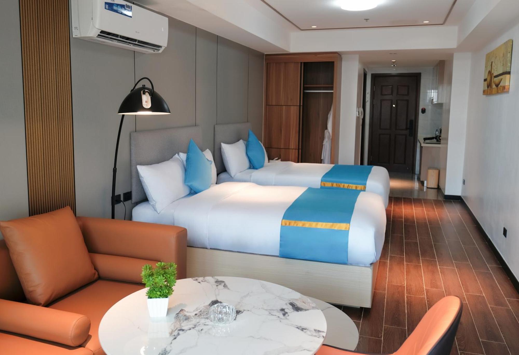 Golden Seagulls Hotel Paranaque City エクステリア 写真