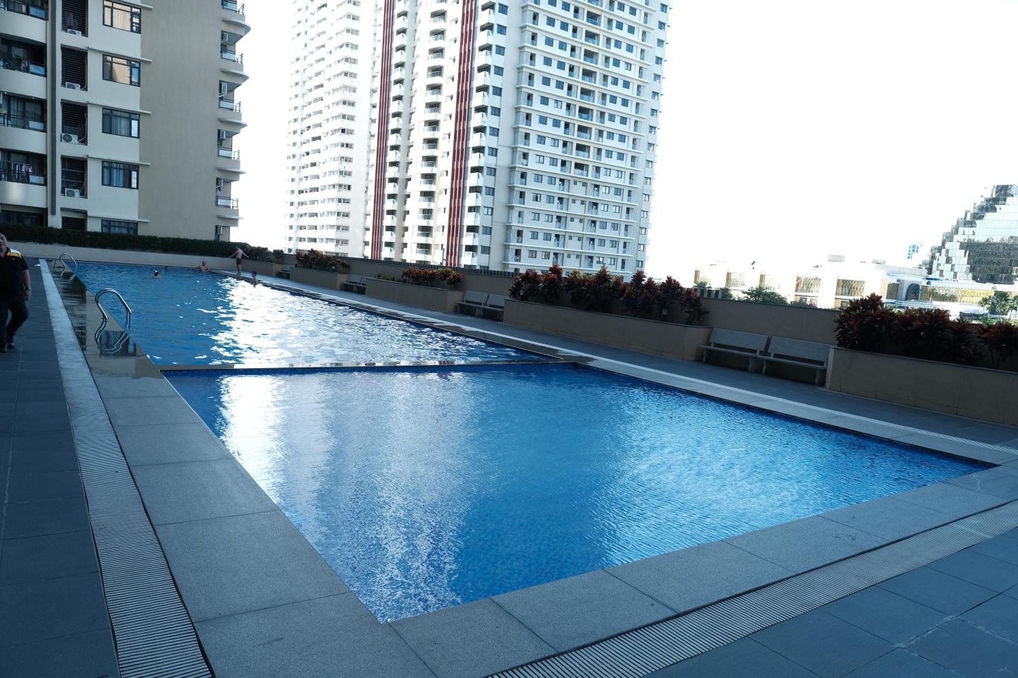 Golden Seagulls Hotel Paranaque City エクステリア 写真